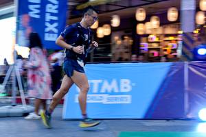 BIB: 
                            <button type="button" onclick="openModal(21897156)" class="btn btn-primary btn-sm float-right btn-popup" data-toggle="modal" data-target=".modal-high-quality">
                        <i class="fas fa-shopping-cart"></i> Add to Cart
                    </button>
                                            <button type="button" onclick="isThisMe(21897156, true)" class="btn btn-success btn-sm float-right btn-popup btn-isme hidden" data-toggle="tooltip" data-placement="bottom" title="นี่คือรูปของคุณใช่ไหม คลิกที่นี่เพื่อเอาเข้าอัลบั้ม">
                        <i class="fas fa-plus"></i> Add to album
                    </button>
                    <button type="button" onclick="isThisMe(21897156, false)" class="btn btn-warning btn-sm float-right btn-popup btn-isnotme hidden">
                        <i class="fas fa-ban"></i> Remove from album
                    </button>